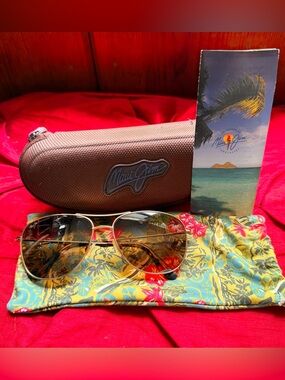 Maui Jim Cliff House Sunglasses